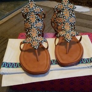 Tory burch tan multi color size 11